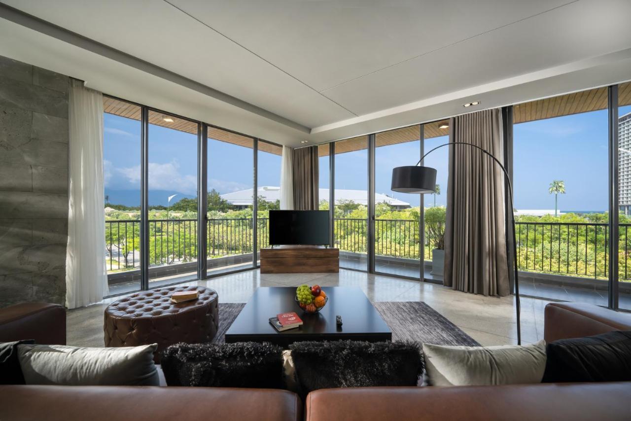 The Sense Apartment - Modern, Near My An Beach Дананг Екстериор снимка