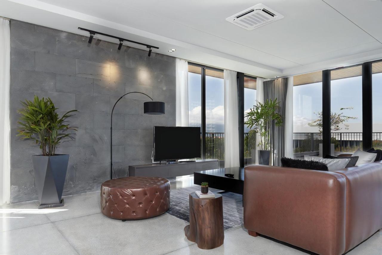 The Sense Apartment - Modern, Near My An Beach Дананг Екстериор снимка