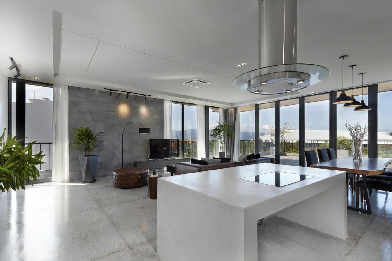 The Sense Apartment - Modern, Near My An Beach Дананг Екстериор снимка